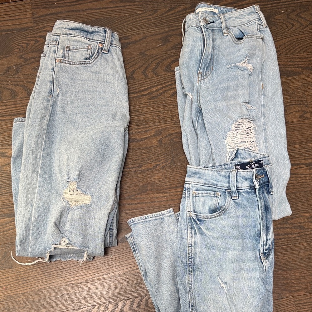 Light Wash Distressed Jeans bundle woman's 0&00 - Picture 4 of 4